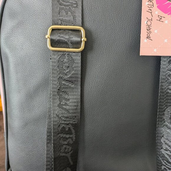 Betsy Johnson LUV Betsey Pink/Black LBADLEY Large Backpack - NWT - Picture 7 of 11